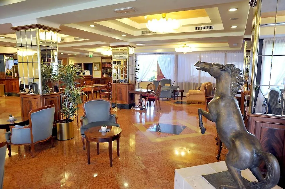 Santa Barbara Hotel San Donato Milanese Italië